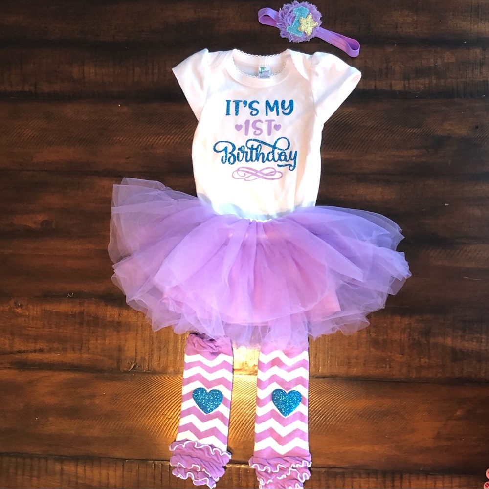 1st Birthday Outfit!!
